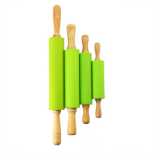 Children Design Silicone Rolling Pin with Wooden Handles